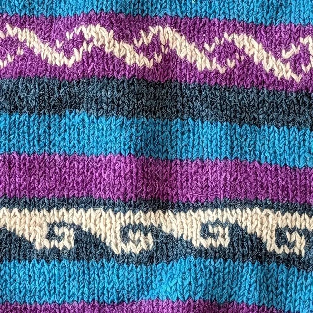 Vintage Blue Purple and white Abstract Crewneck Sweater Unisex - Picture 3 of 3